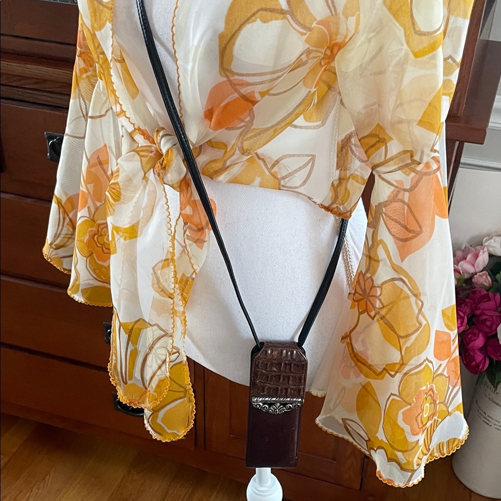 Elegant Brown Leather Crossbody knife Holder Bag/belt bag